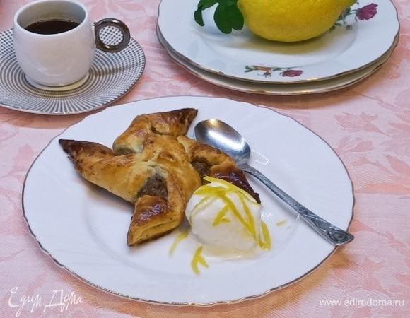 Вертушки с ореховой начинкой Вертушки с ореховой начинкой