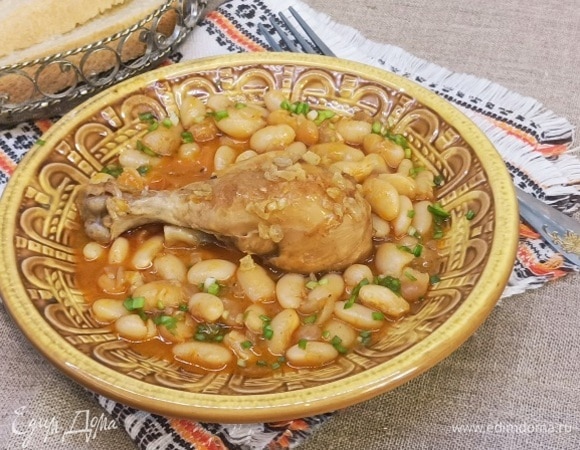 Куриные окорочка с фасолью
