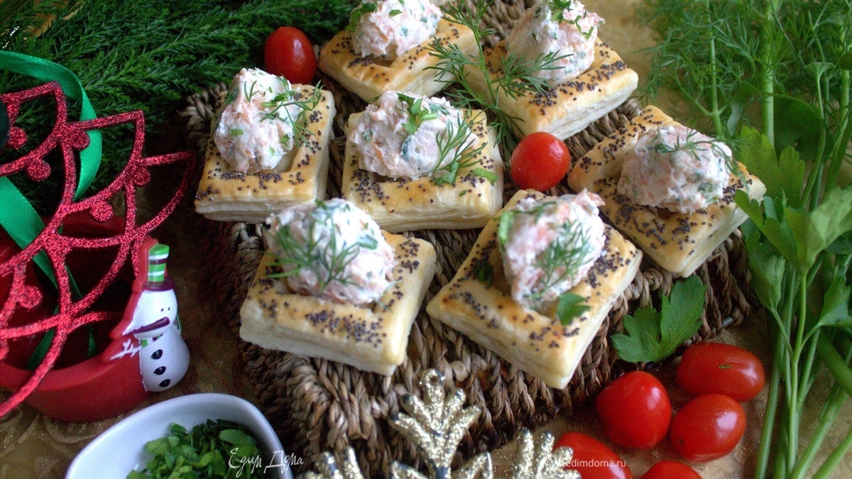 Тарталетки с рыбным паштетом