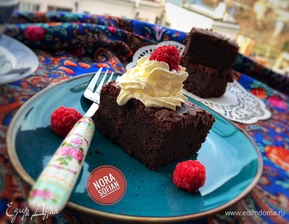 Брауни с миндалем 