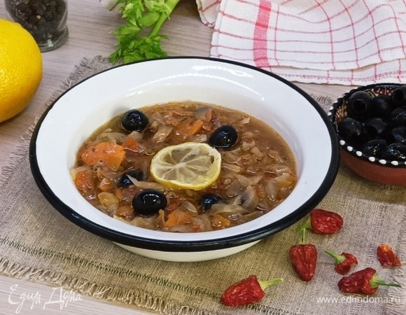 Солянка с капустой и грибами Солянка с капустой и грибами