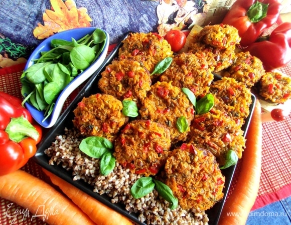 Лососевые котлеты под овощами Лососевые котлеты под овощами