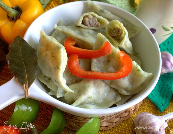 Пельмени из шпинатного теста Пельмени из шпинатного теста