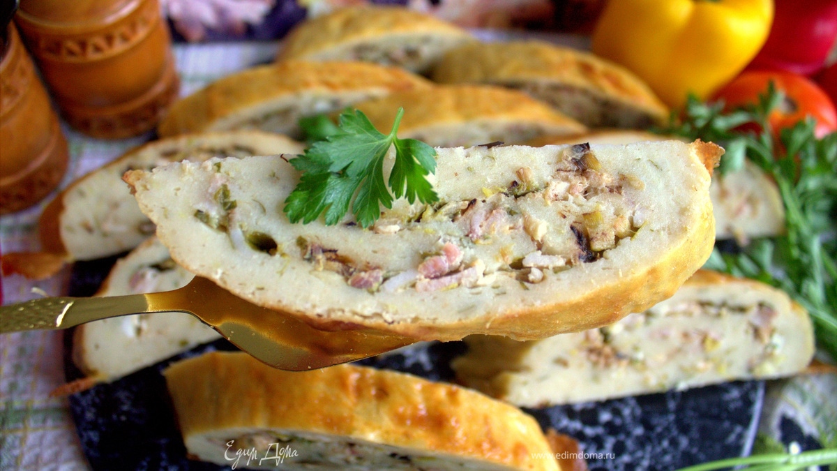 Картофельный рулет с беконом