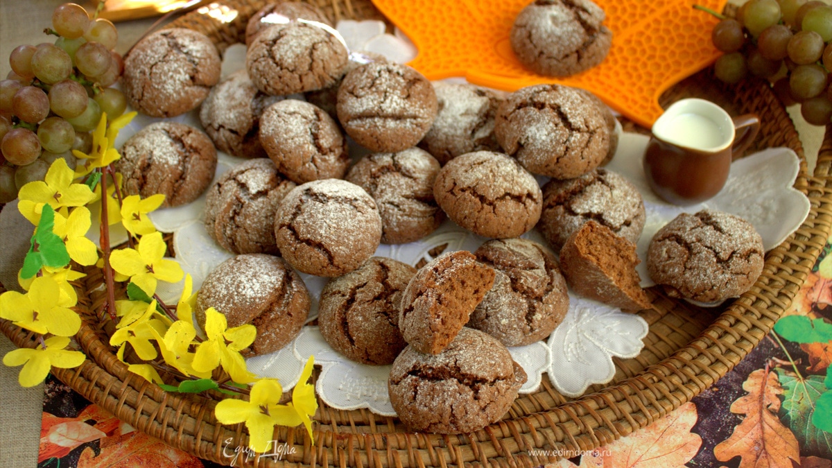 Медовые пряники с трещинками