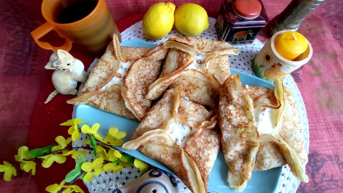 Блины на манке с творогом и сыром