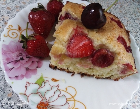 Сметанник с ягодами Сметанник с ягодами