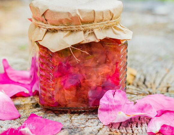 Варенье из лепестков шиповника