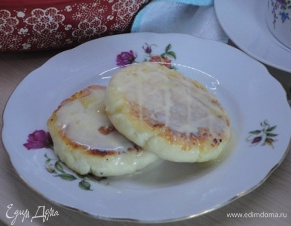 Сырники под нежным соусом