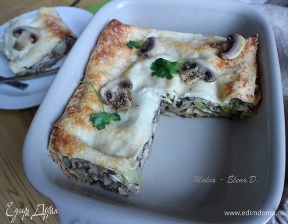 Лазанья с шампиньонами и пореем