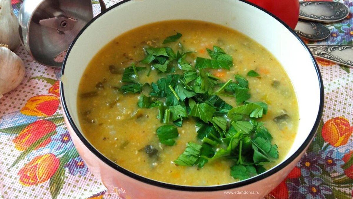 Ливанский чечевичный суп