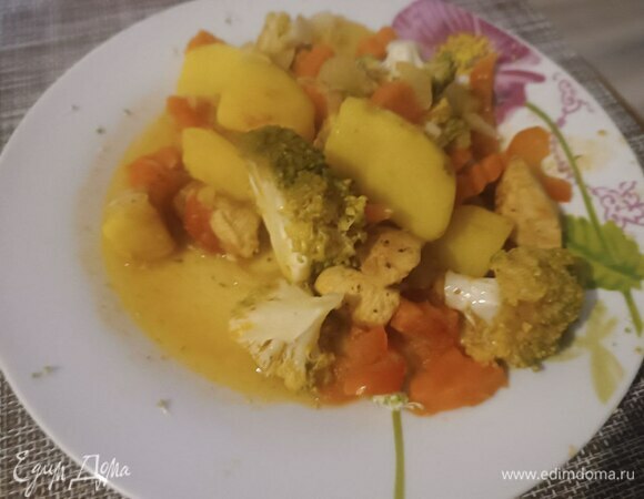 Жаркое с курицей и брокколи «Жар-птица» Жаркое с курицей и брокколи «Жар-птица»