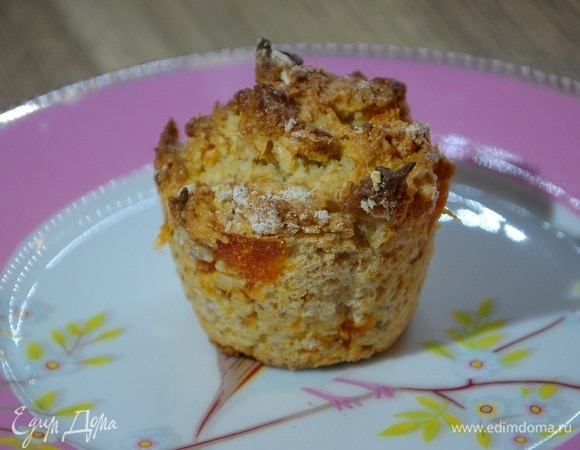 Маффины на овсяных хлопьях с миндалем и курагой Маффины на овсяных хлопьях с миндалем и курагой