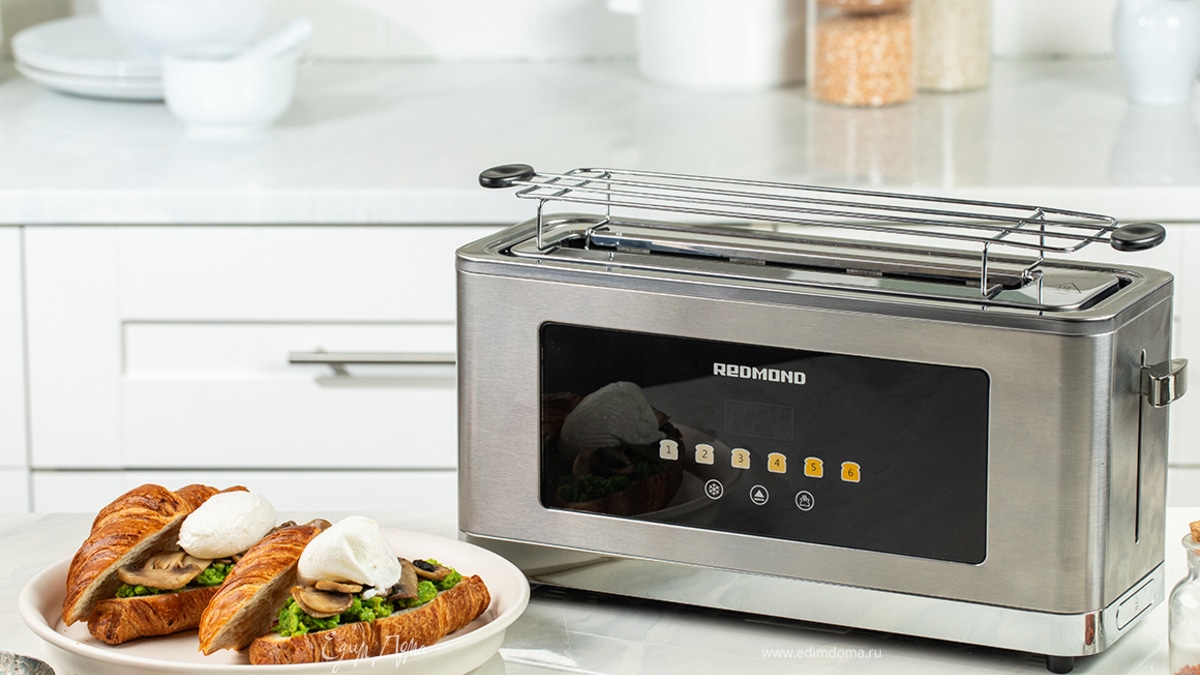 Сэндвич-круассан с горошком и шампиньонами