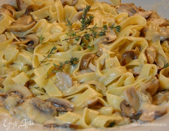 Паста с грибами, шалотом и белым вином Паста с грибами, шалотом и белым вином