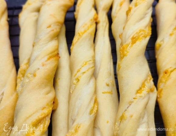 Хлебные палочки с сыром