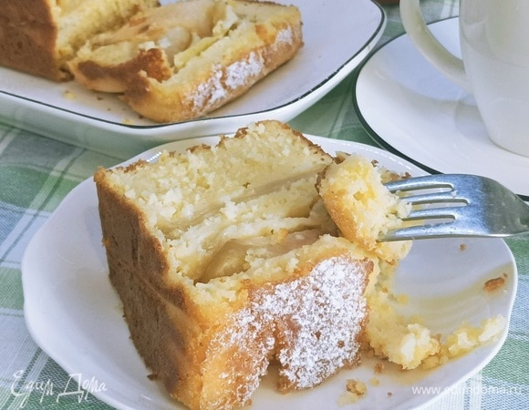 Кукурузный хлеб с яблоками