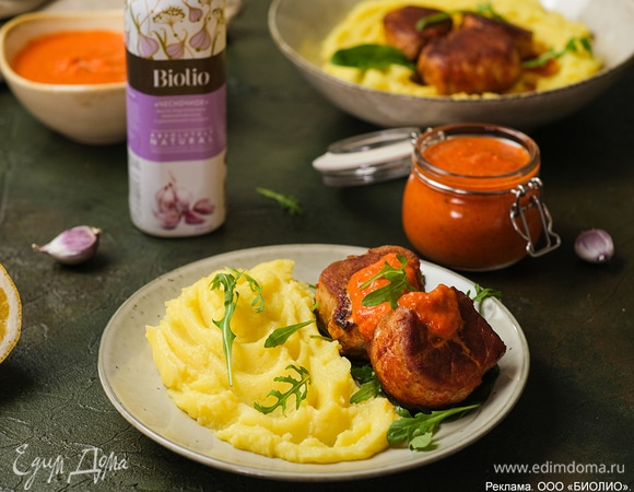 Свиные медальоны с соусом харисса