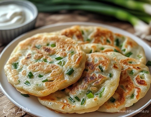 Оладьи с зеленым луком Оладьи с зеленым луком