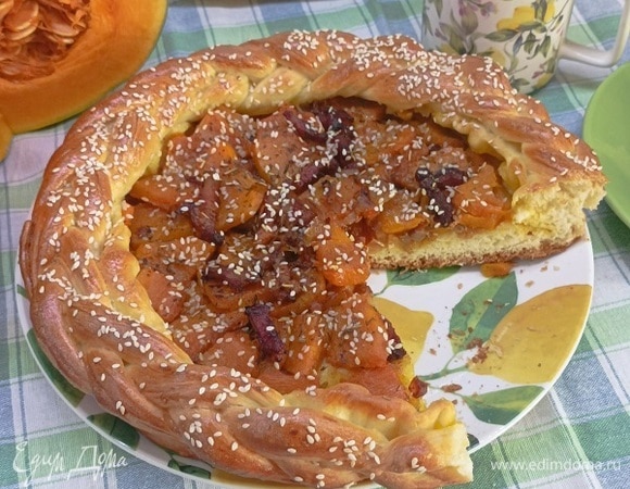 Пирог с тыквой и беконом Пирог с тыквой и беконом