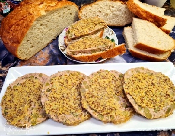 Ветчина свиная с горошком и фасолью Ветчина свиная с горошком и фасолью