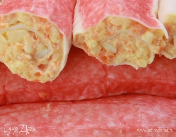 Рулеты из крабовых палочек и сыра Рулеты из крабовых палочек и сыра