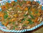 Теплый салат из гречки с запеченной тыквой и шампиньонами