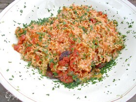 Паста путанеска с тунцом, анчоусами и каперсами