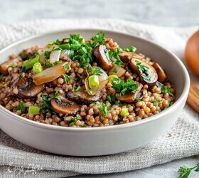 Гречка с грибами и луком