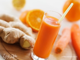 Фруктово-овощной смузи: морковь + яблоко + апельсин