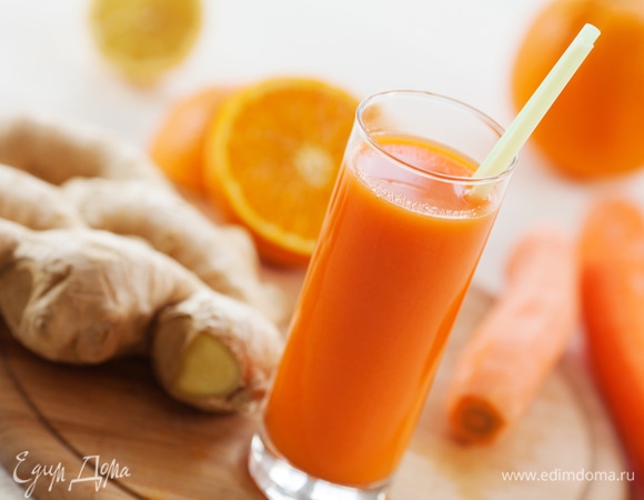 Фруктово-овощной смузи: морковь + яблоко + апельсин