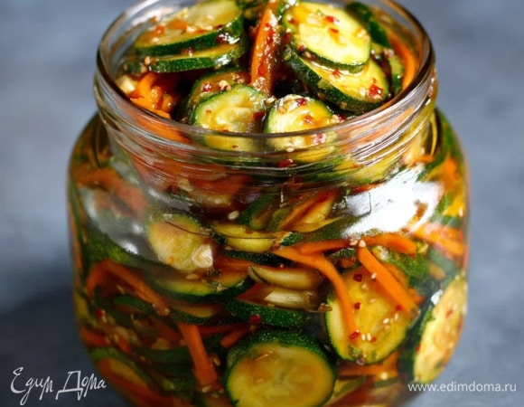 Кабачки по корейски в банке     