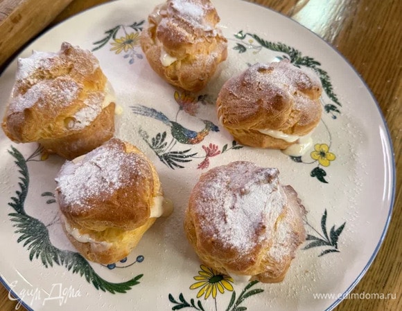 Классические профитроли со сливочным кремом 