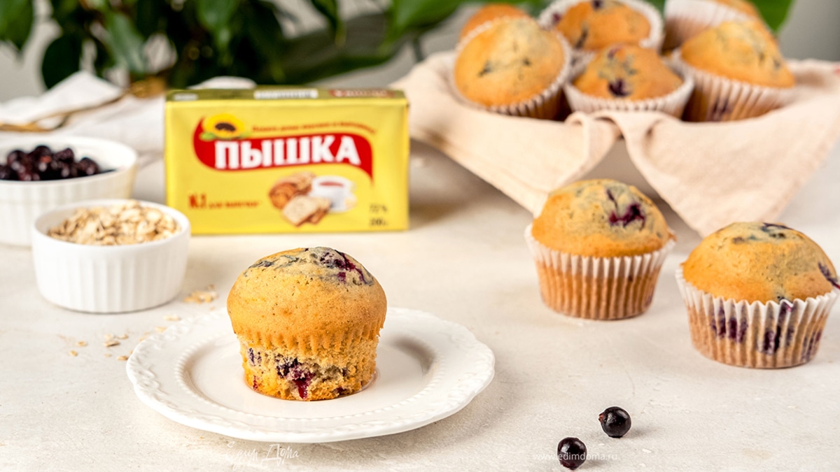 Овсяные маффины с ягодами