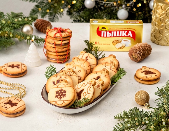 Печенье в виде елочных шариков 