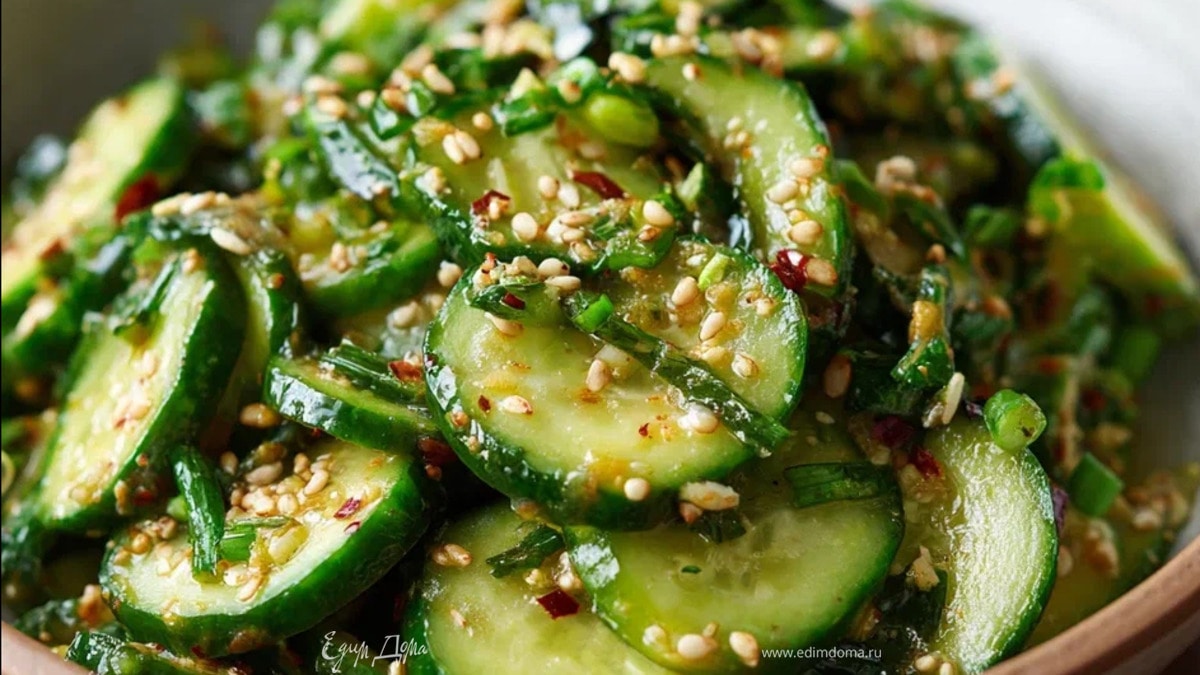 Самый простой рецепт огурцов по-корейски