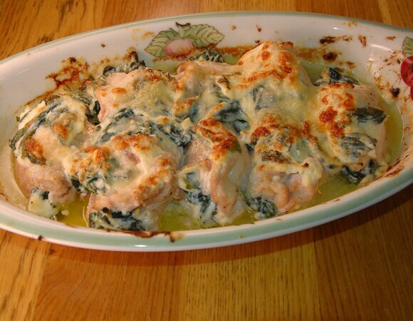 Куриные рулетики со шпинатом и рикоттой 