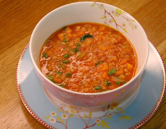 Овощная похлебка с чечевицей и карри