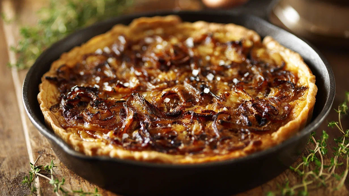 Грибной тарт с карамелизированным луком