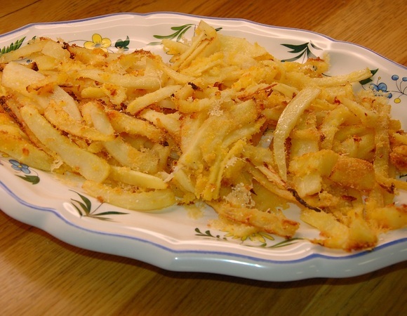 Чипсы из пастернака с сыром Чипсы из пастернака с сыром