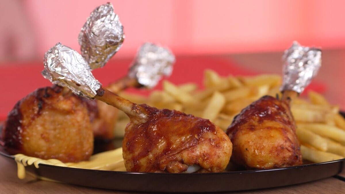 "чупа-чупсы" из куриных ножек