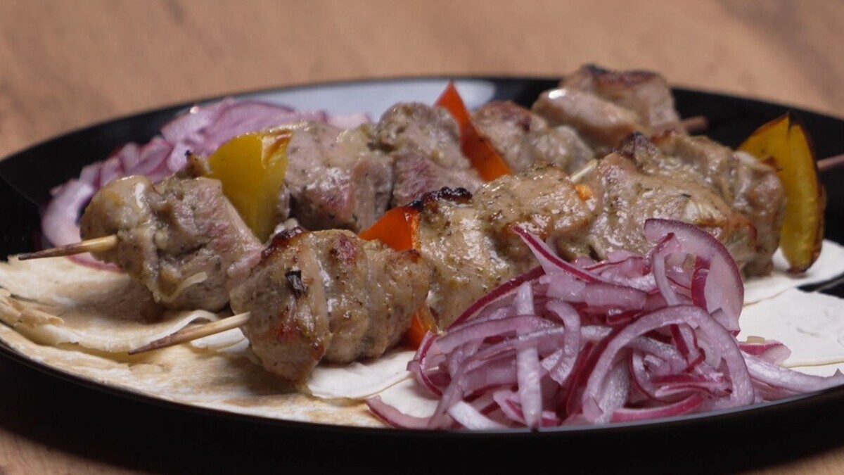 Шашлычки из индейки с овощами