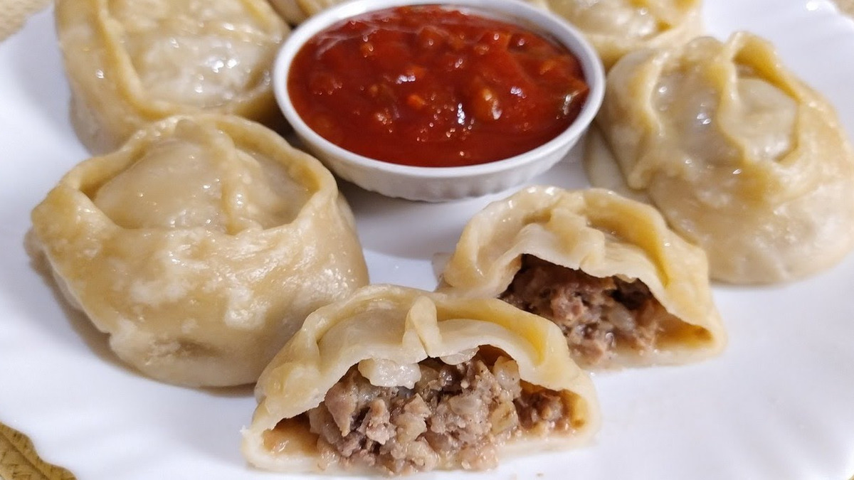 Сочные манты с фаршем и луком