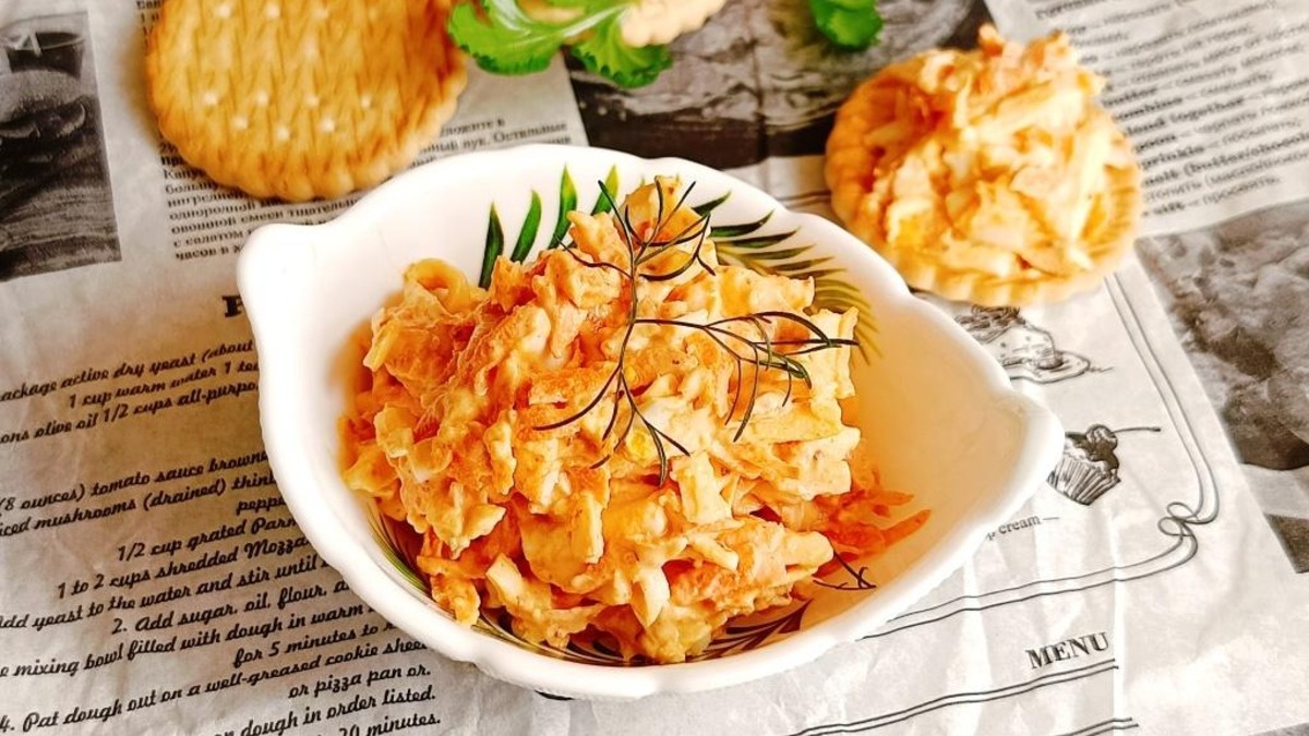 Еврейский салат с морковкой и аджикой