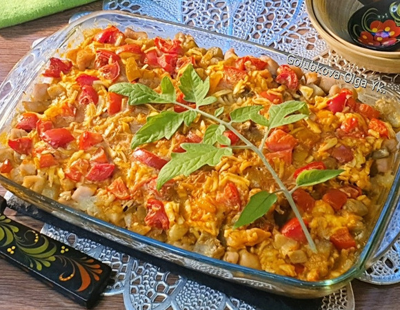 Рагу с мясом и овощами в густом соусе Рагу с мясом и овощами в густом соусе