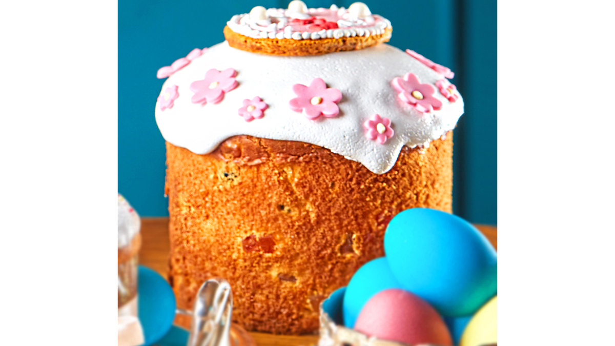 Куличи и пасхальные ужины от Юлии Высоцкой для жителей Москвы