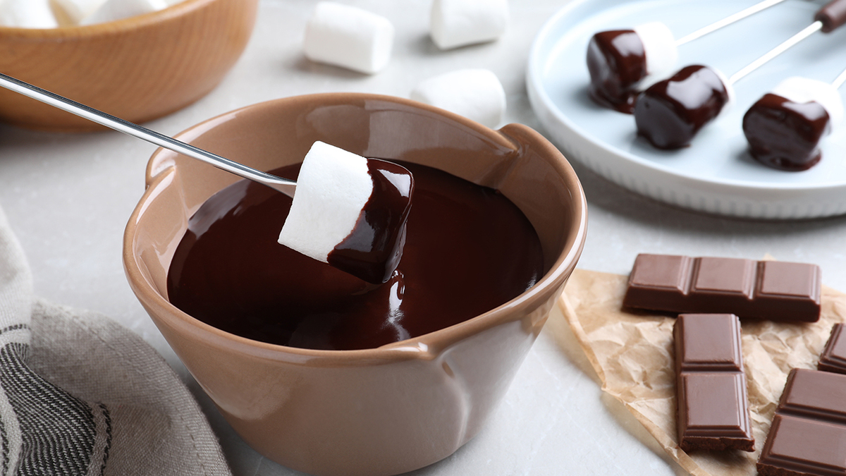 Как приготовить фондю дома