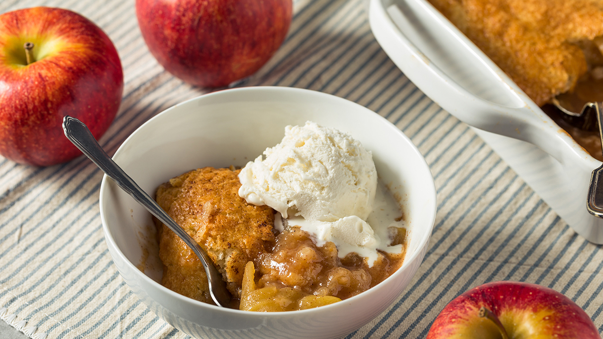 Что приготовить с яблоками в духовке: 7 простых рецептов от «Едим Дома»